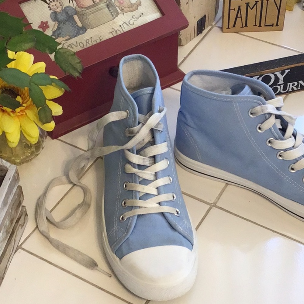 ‘Josiny’ Baby Blue Lace-Up Hi-Top Sneakers - Picture 2 of 7